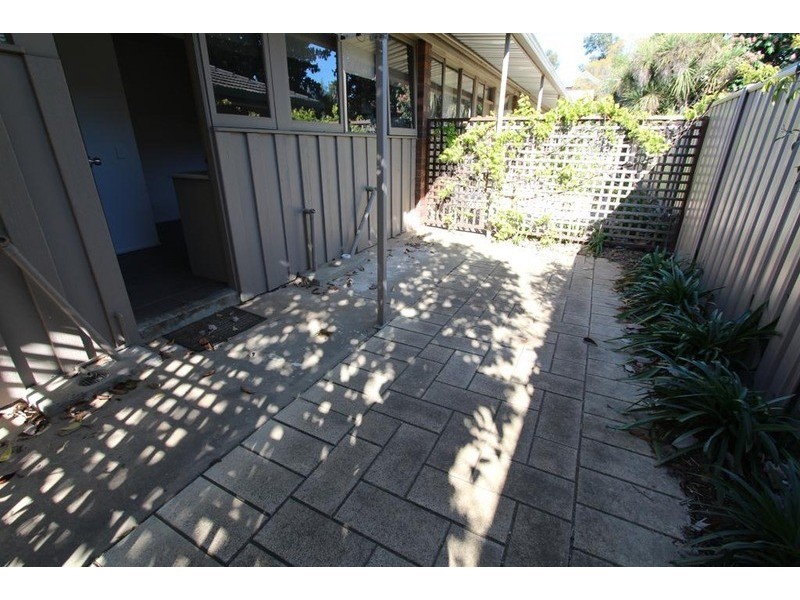 2/90 Havlin West Street, Quarry Hill VIC 3550