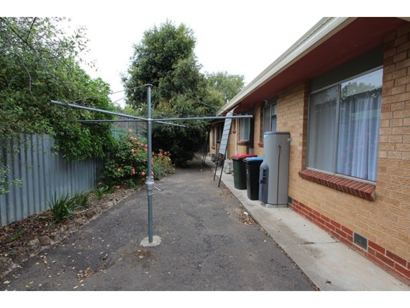 3/6 Minto Street, Quarry Hill VIC 3550