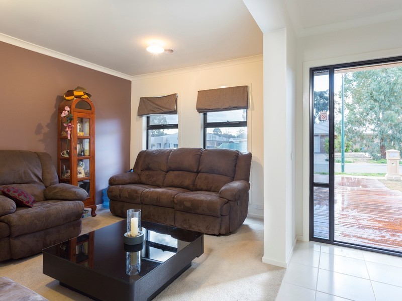 13 Arlington Court, Maiden Gully VIC 3551