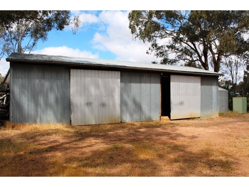 433 Longlea Lane, Strathfieldsaye VIC 3551