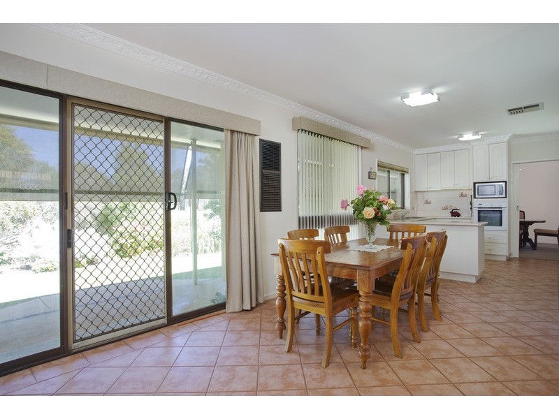 6 Midson Street, Maiden Gully VIC 3551