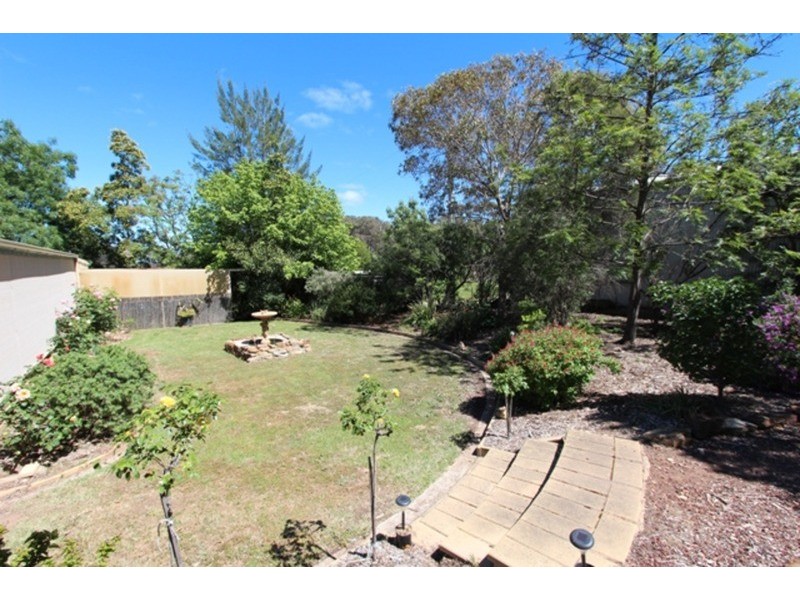 6 Midson Street, Maiden Gully VIC 3551