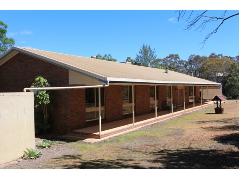 6 Midson Street, Maiden Gully VIC 3551