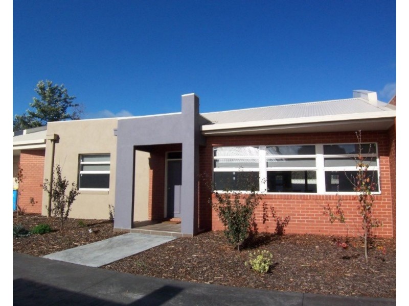3/131 Havlin Street East, Flora Hill VIC 3550