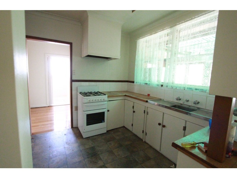 37 Mackenzie Street, Golden Square VIC 3555