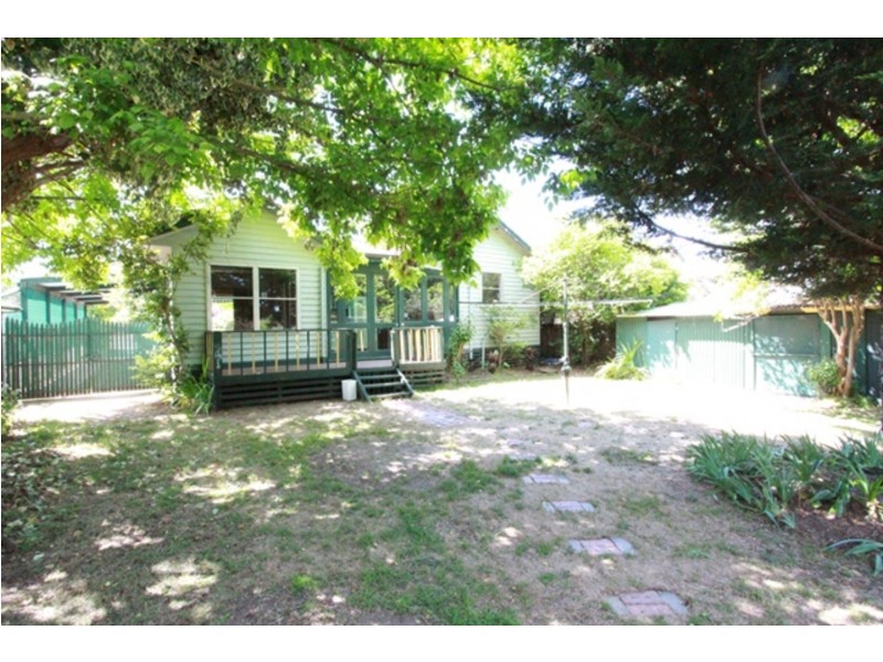 37 Mackenzie Street, Golden Square VIC 3555