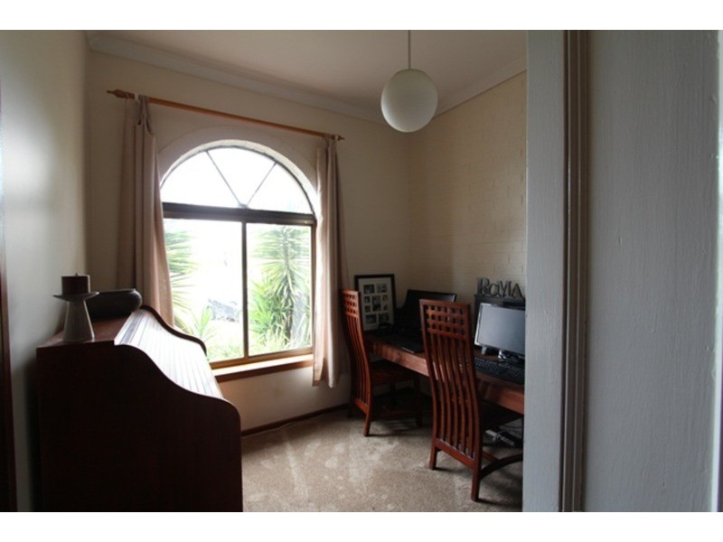 22 Olinda Street, Quarry Hill VIC 3550