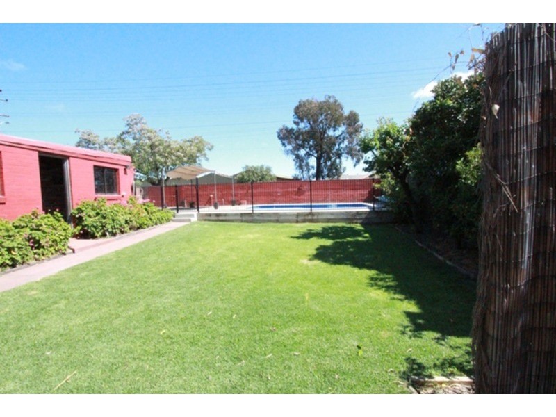 22 Olinda Street, Quarry Hill VIC 3550