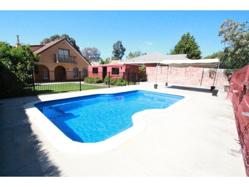 22 Olinda Street, Quarry Hill VIC 3550