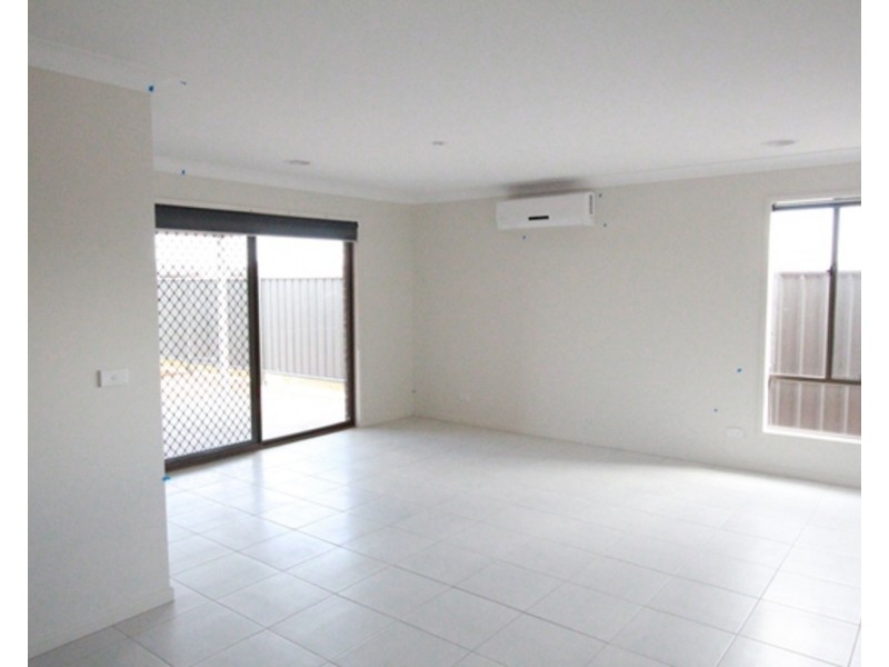 53 Greenfield Drive, Epsom VIC 3551
