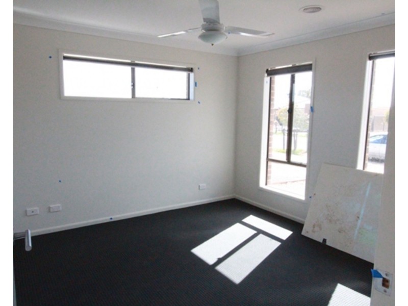 53 Greenfield Drive, Epsom VIC 3551