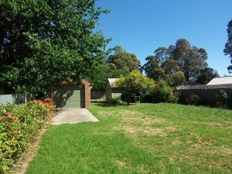 7 Weeroona Avenue, Bendigo VIC 3550
