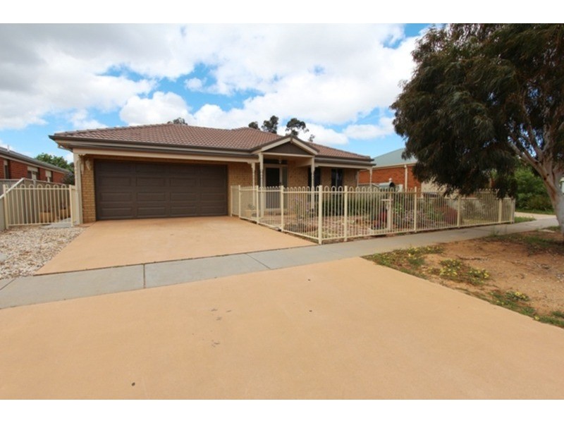 5 Manna Gum Drive, Epsom VIC 3551