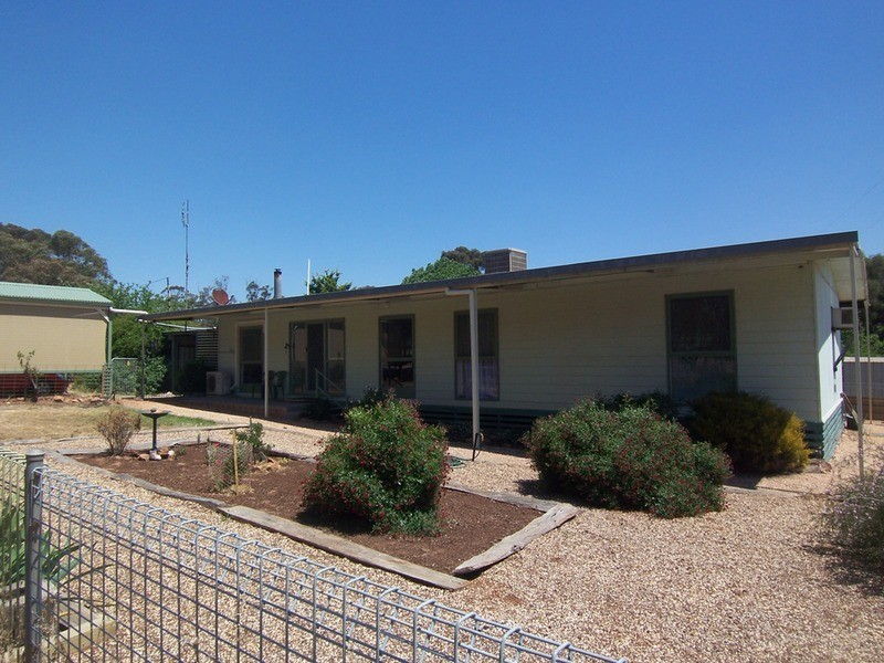 131 Old Boort  Road, Wedderburn VIC 3518