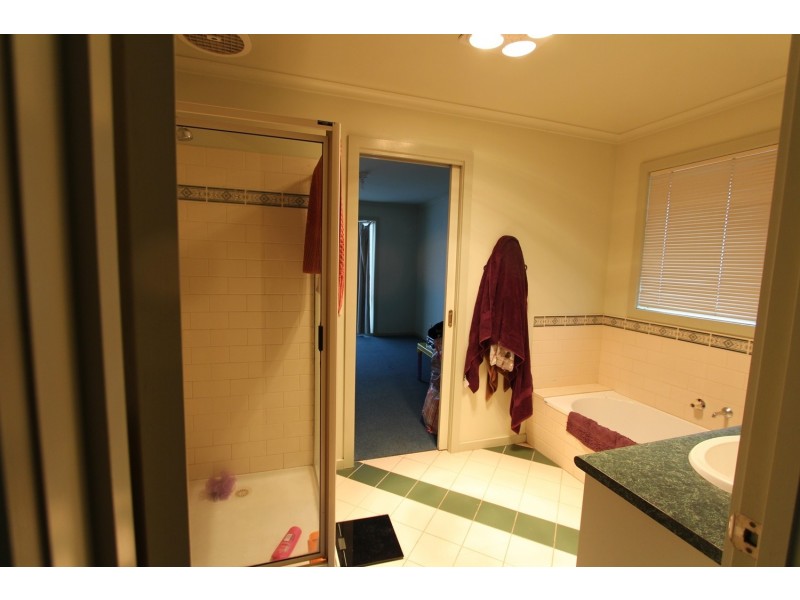 216 Mackenzie Street, Golden Square VIC 3555