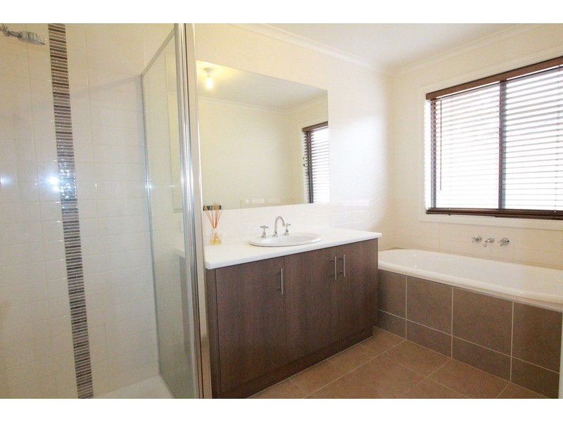 2 Kadina Court, Strathfieldsaye VIC 3551