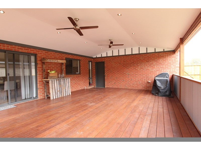 2 Kadina Court, Strathfieldsaye VIC 3551