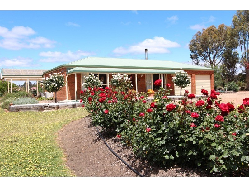 62 Kronks  Lane, Strathfieldsaye VIC 3551