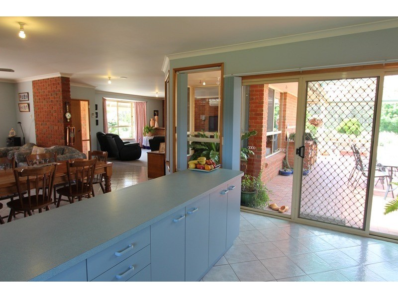 62 Kronks  Lane, Strathfieldsaye VIC 3551