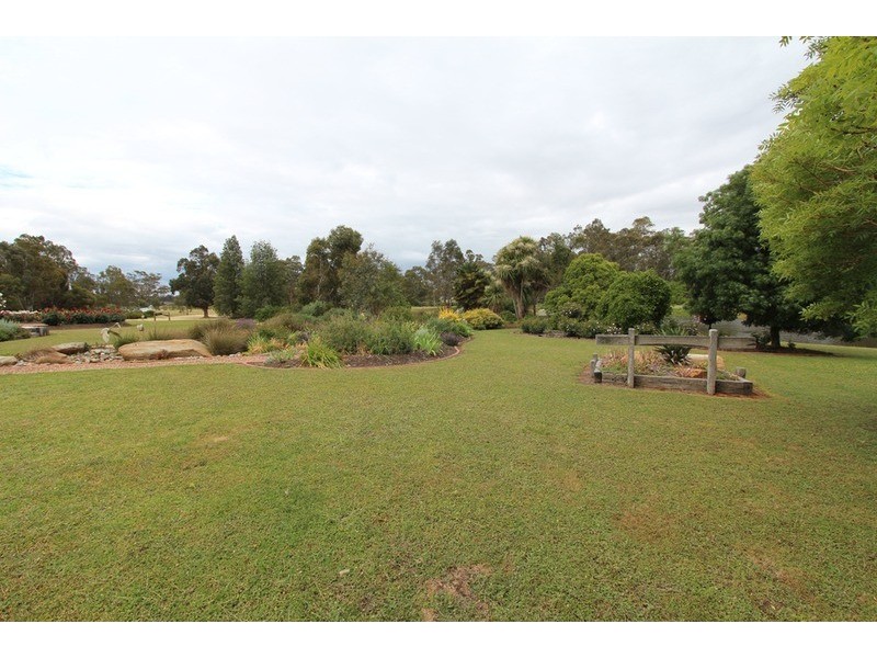62 Kronks  Lane, Strathfieldsaye VIC 3551