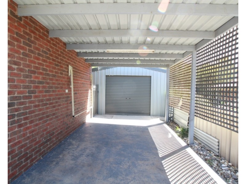 6 Kenny Court, Kangaroo Flat VIC 3555