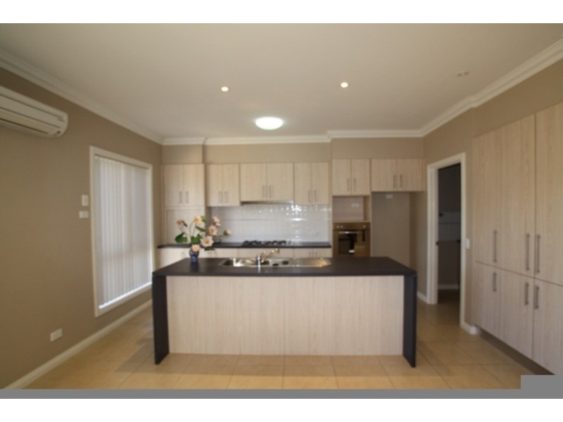 4 Wisteria Court, Quarry Hill VIC 3550