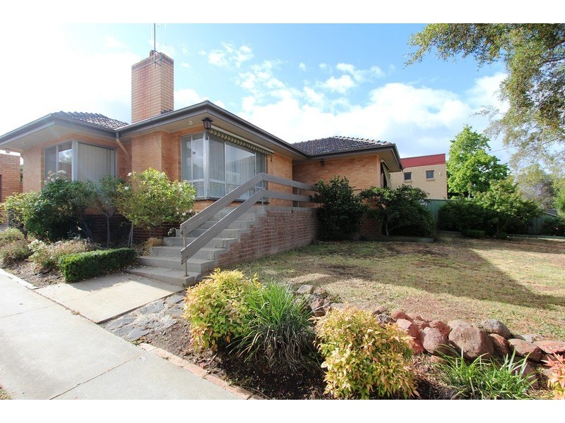 160 Retreat Road, Spring Gully VIC 3550