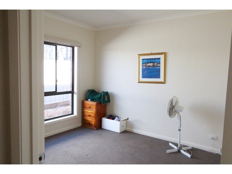 15 Arilpa Court, Kangaroo Flat VIC 3555