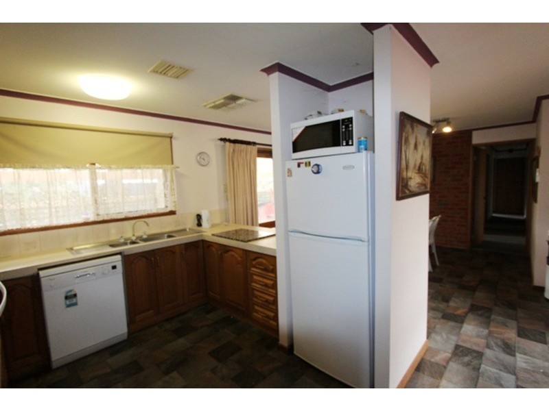 19 Rosella Avenue, Strathfieldsaye VIC 3551