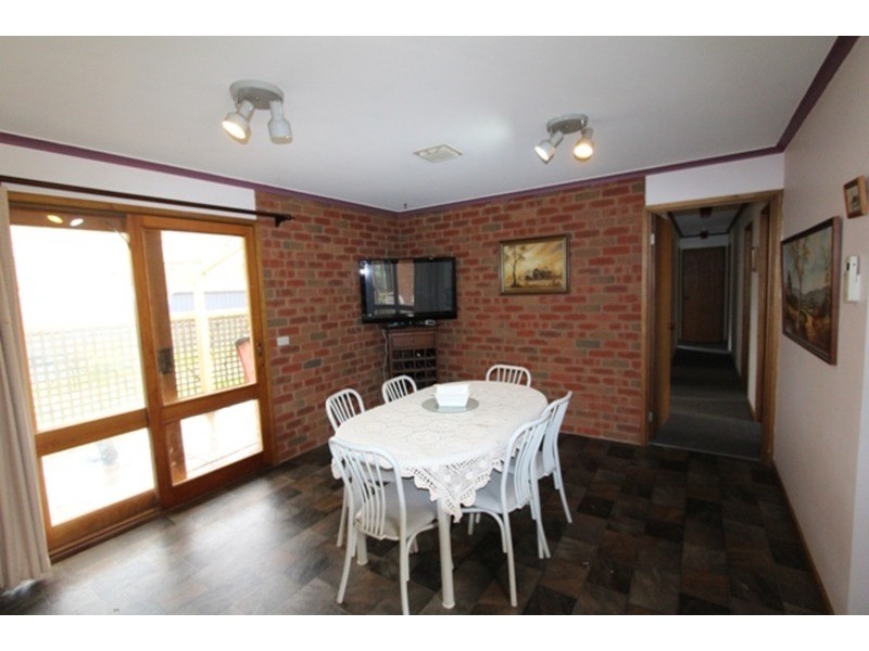 19 Rosella Avenue, Strathfieldsaye VIC 3551