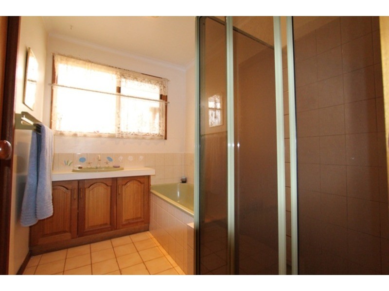 19 Rosella Avenue, Strathfieldsaye VIC 3551