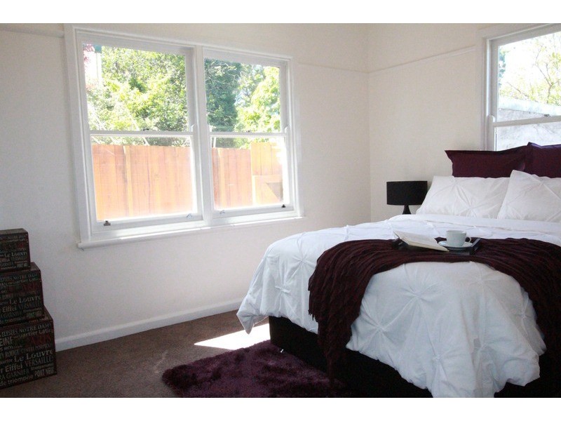 57 Russell Street, Quarry Hill VIC 3550