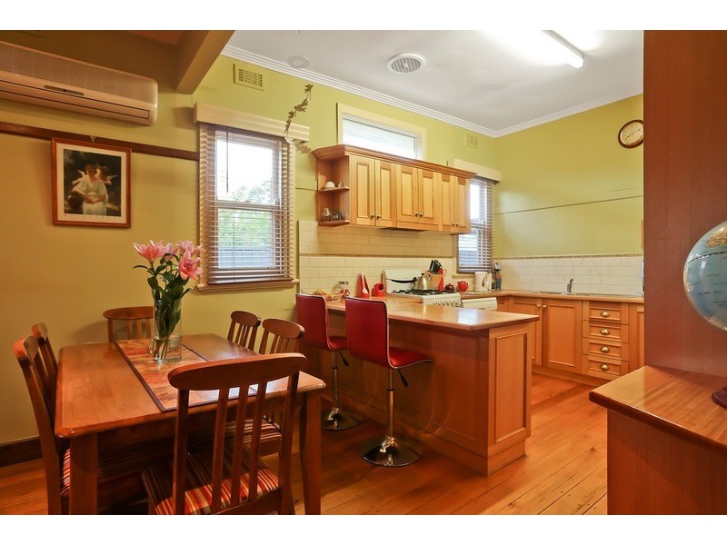 19 Church Street, Eaglehawk VIC 3556