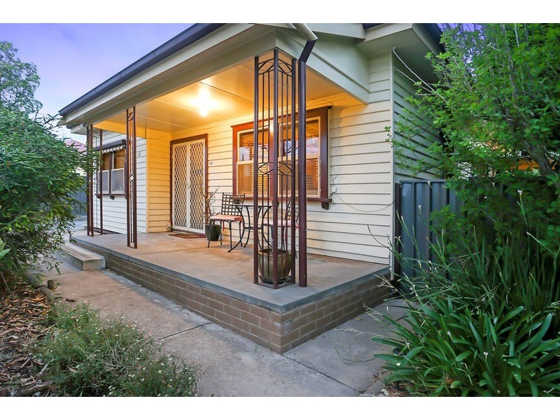 19 Church Street, Eaglehawk VIC 3556