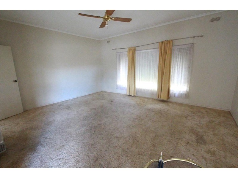 17 Green Street, California Gully VIC 3556