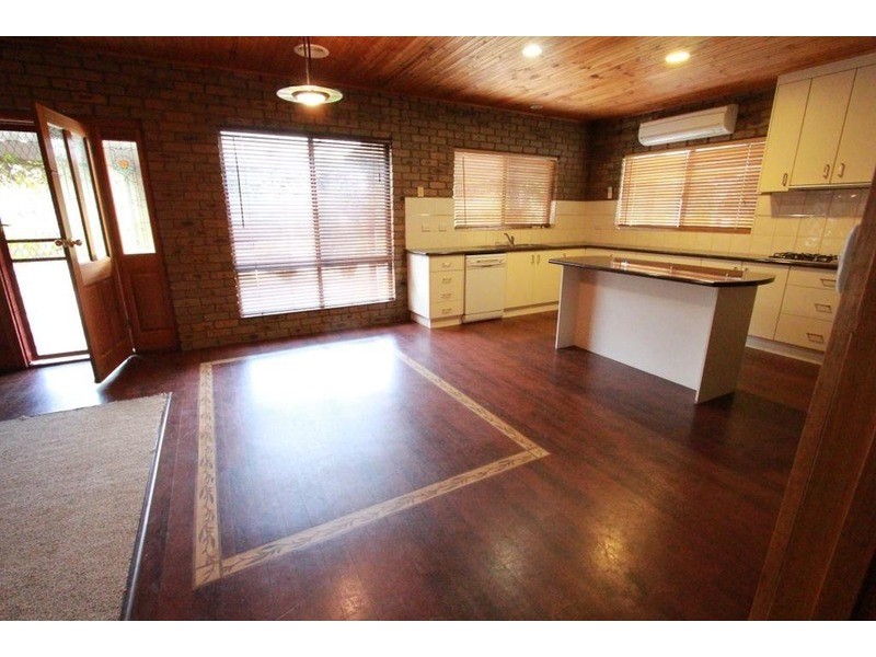 320 Guys Hill Road, Strathfieldsaye VIC 3551