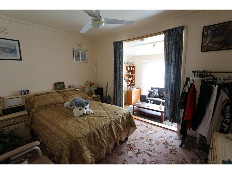 196 High  Street, Heathcote VIC 3523