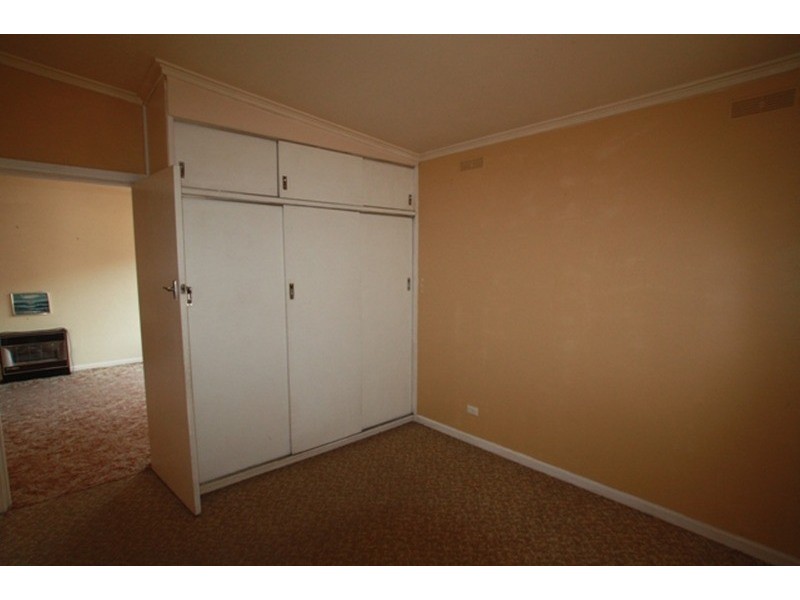 1/34A Curtin  Street, Flora Hill VIC 3550