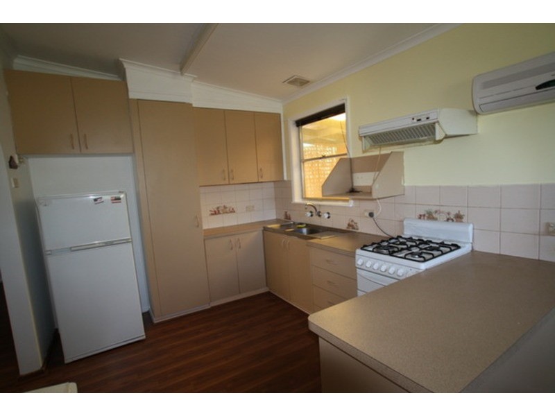 16 McColl Street, Ironbark VIC 3550