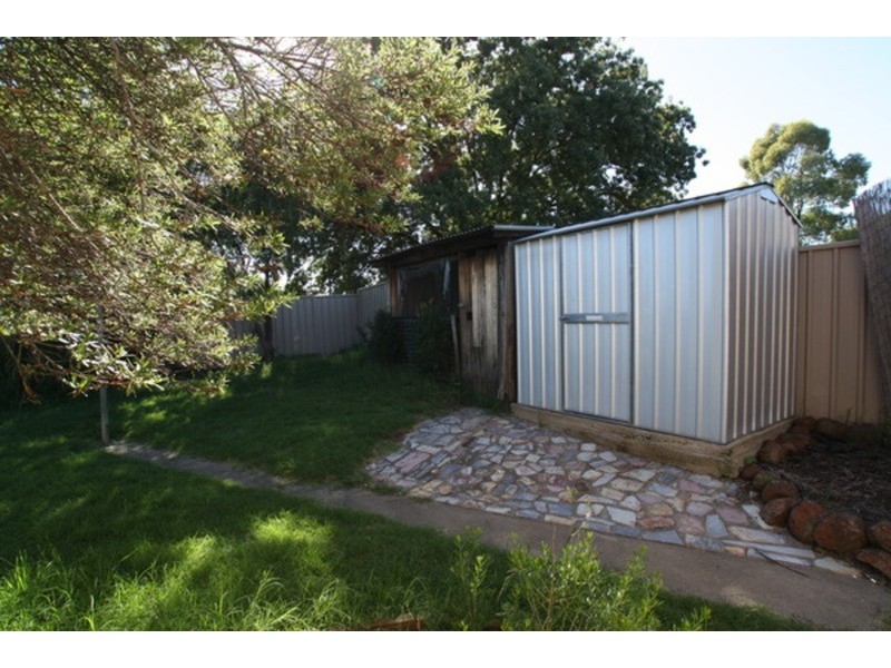 16 McColl Street, Ironbark VIC 3550