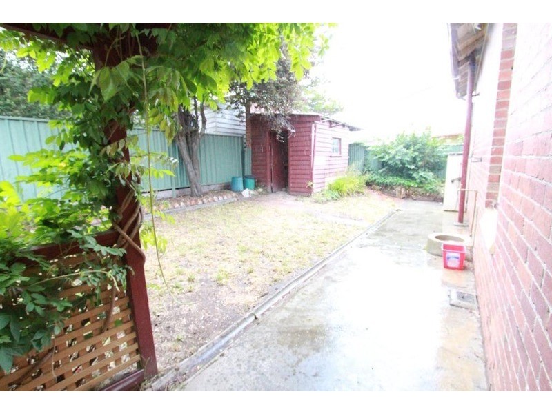 40 Carpenter Street, Quarry Hill VIC 3550