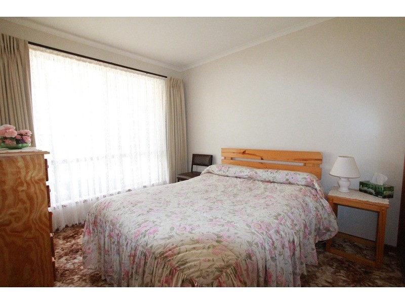 4 William Drive, Kangaroo Flat VIC 3555