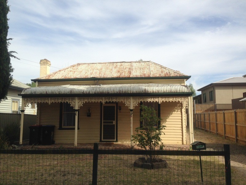 64 Hargreaves Street, Bendigo VIC 3550