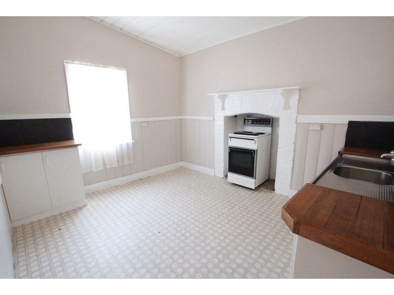 64 Hargreaves Street, Bendigo VIC 3550