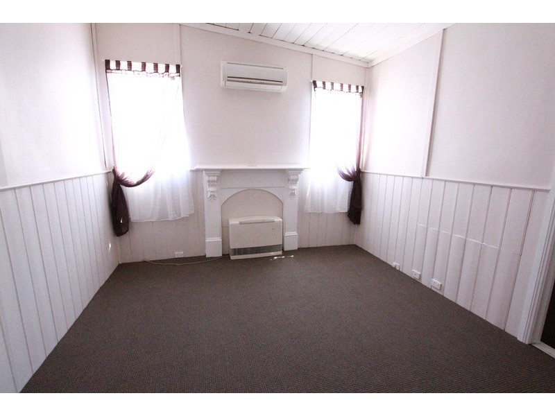 64 Hargreaves Street, Bendigo VIC 3550