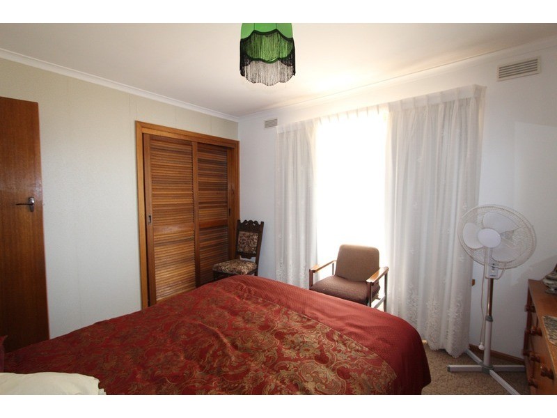 14 Reception Avenue, Strathdale VIC 3550