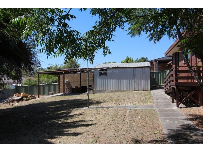 14 Reception Avenue, Strathdale VIC 3550