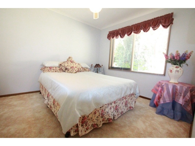 125 Osborne Street, Flora Hill VIC 3550