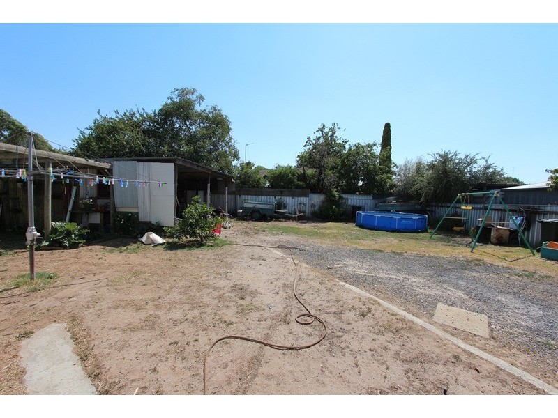 17 Bay Street, Golden Square VIC 3555