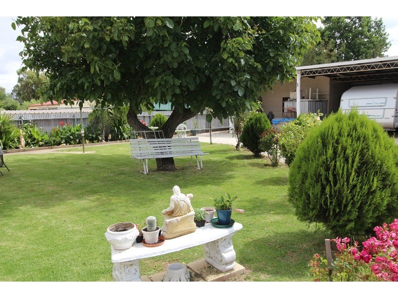 196 High Street, Heathcote VIC 3523